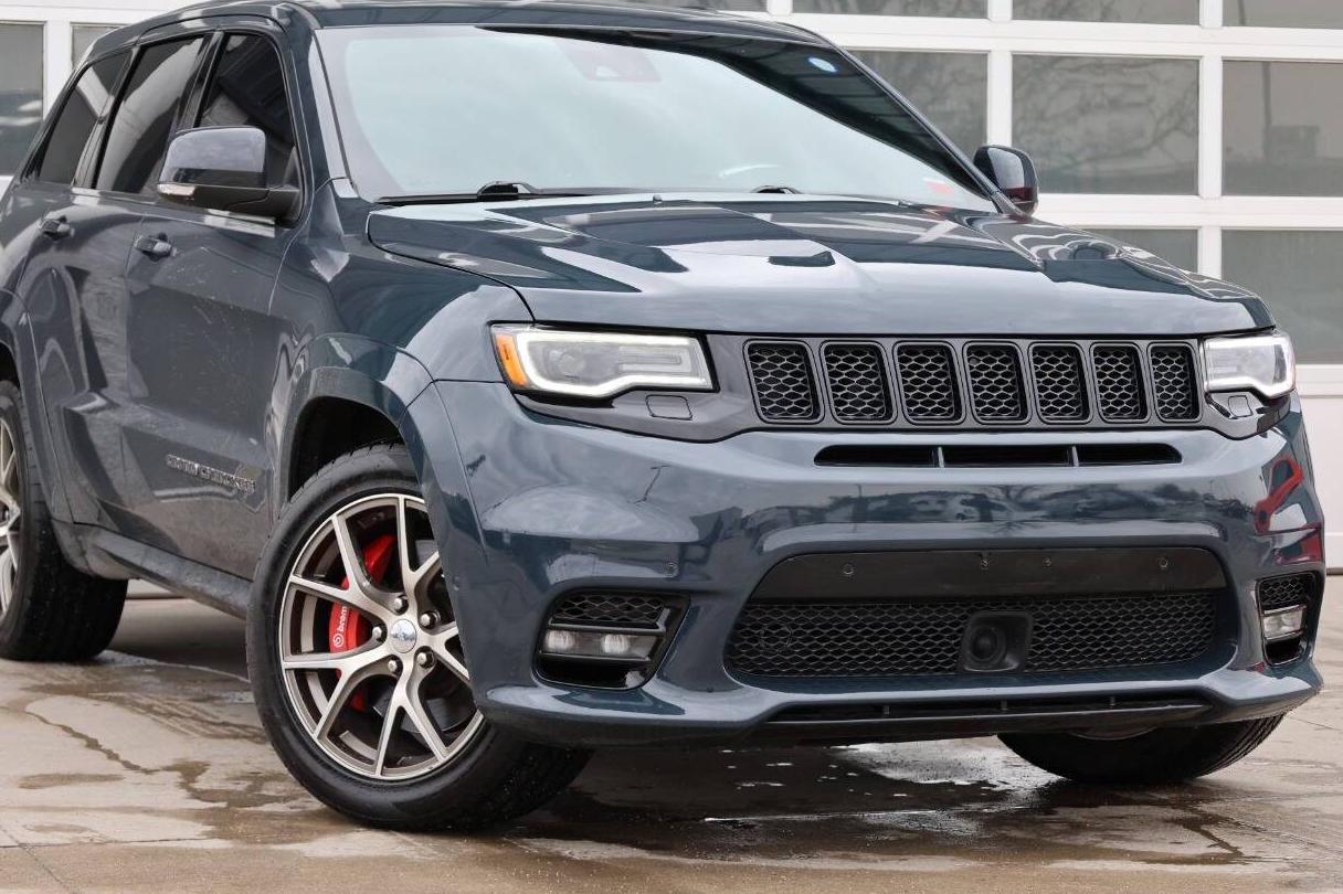 JEEP GRAND CHEROKEE 2017 1C4RJFDJXHC890608 image